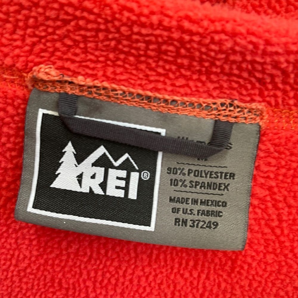 REI WIND PRO POLARTEC HOODED JACKET IN CORAL - Picture 4 of 6